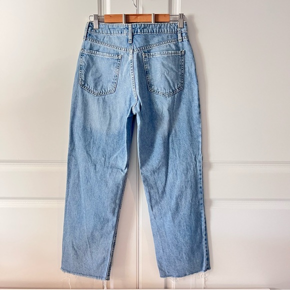 Forever 21 Distressed Boyfriend Jeans - Size 24 - Picture 3 of 11